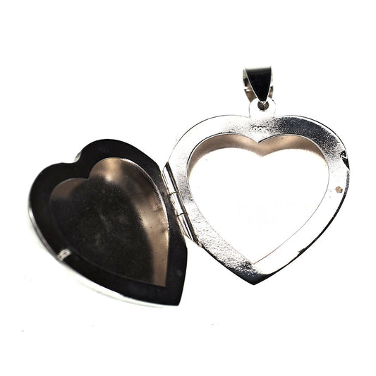 Smooth sterling silver heart locket
