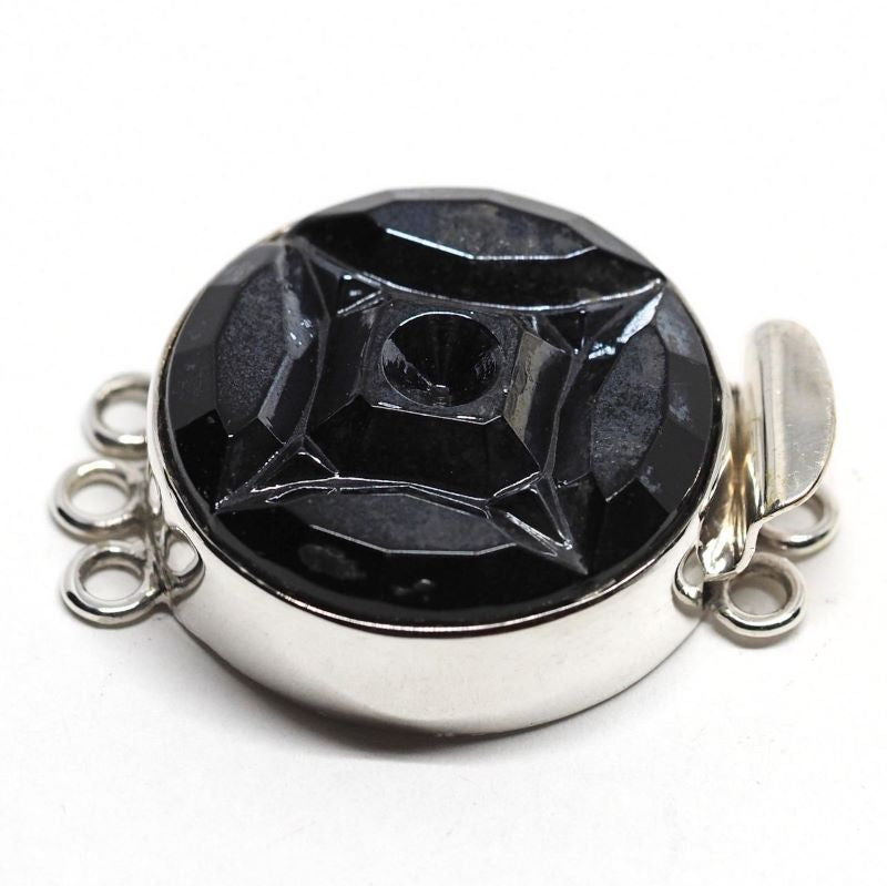 Four-point star clasp