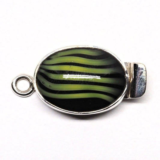 Small lime stripe clasp