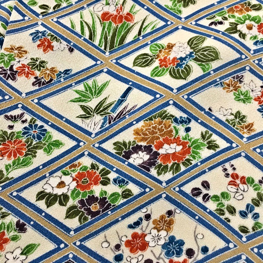 Diamond flower kimono