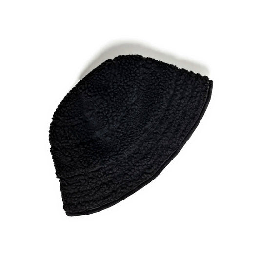 Basic bucket hat