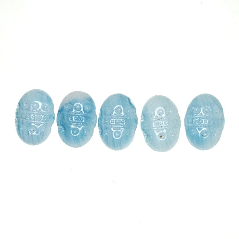Flat-back two-hole beads