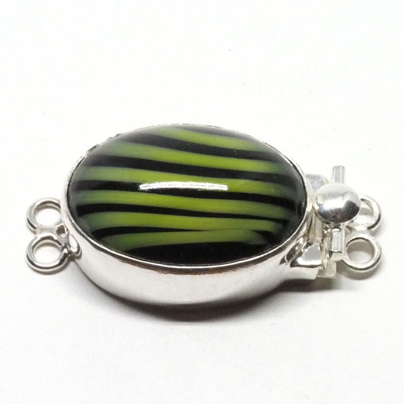 Lime stripe clasp