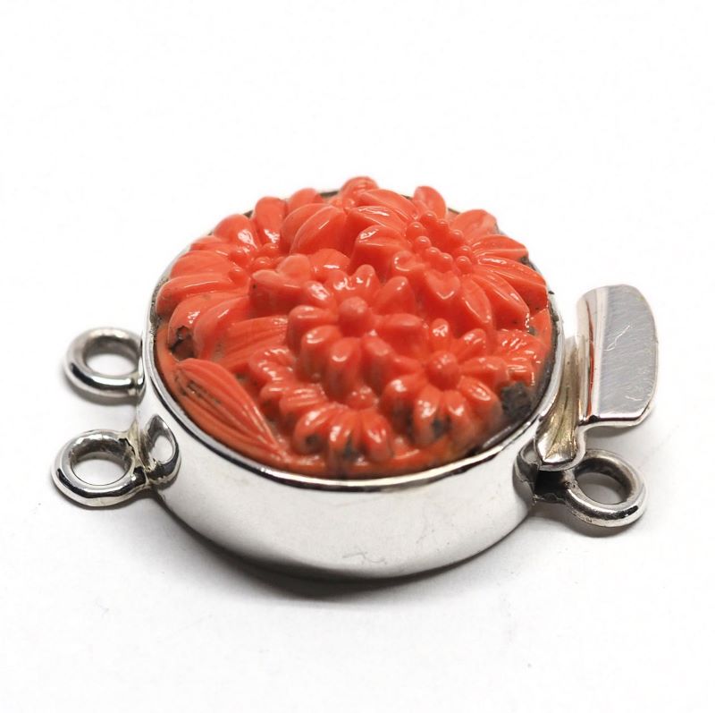 Coral floral clasp