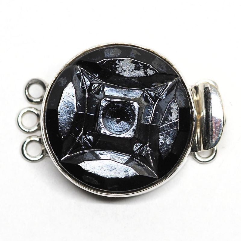 Four-point star clasp