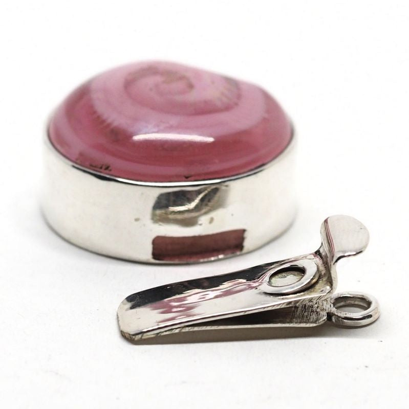 Pink parfait clasp