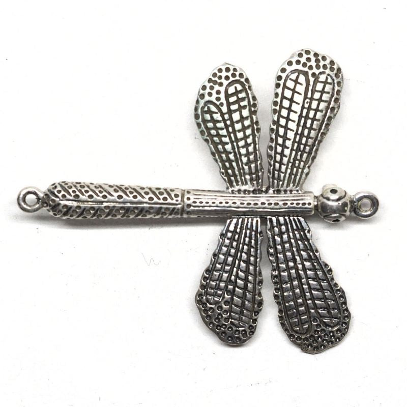 Dragonfly clasp