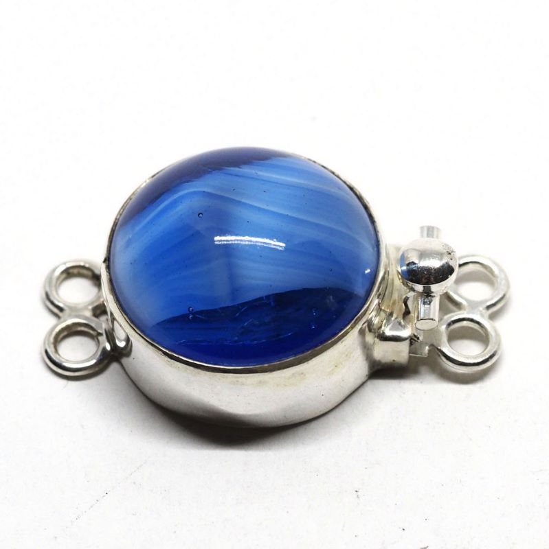 Blue wave clasp