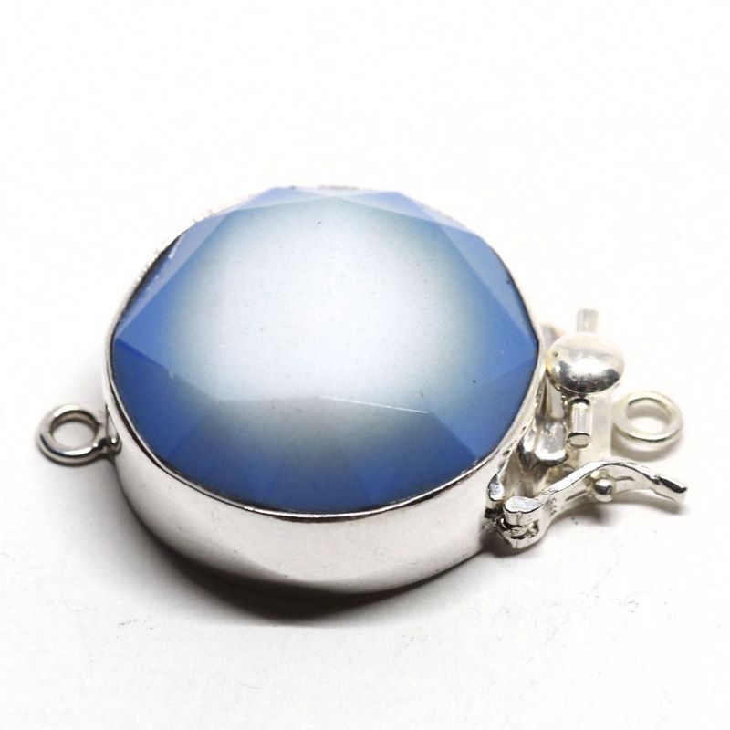 Generous blue &amp; white clasp