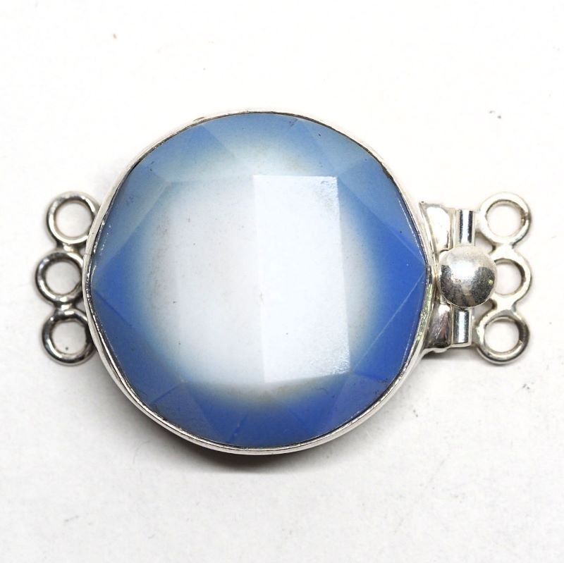 Generous blue &amp; white clasp