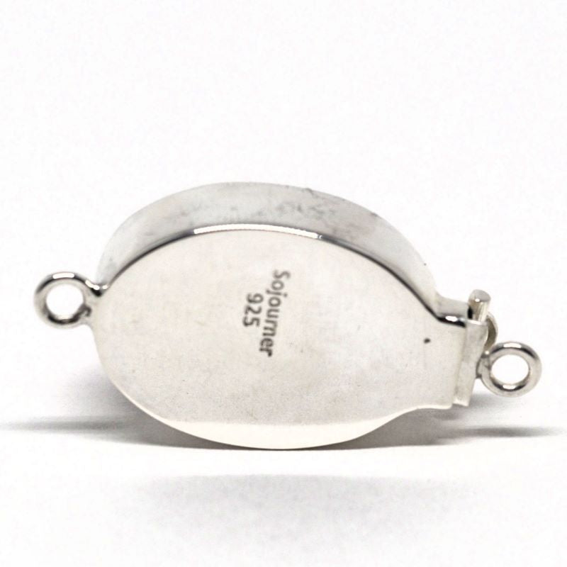 Faux coral clasp