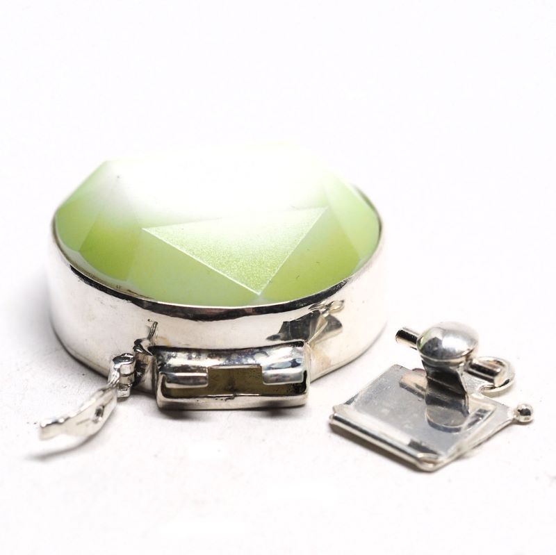 Lime snowcone clasp