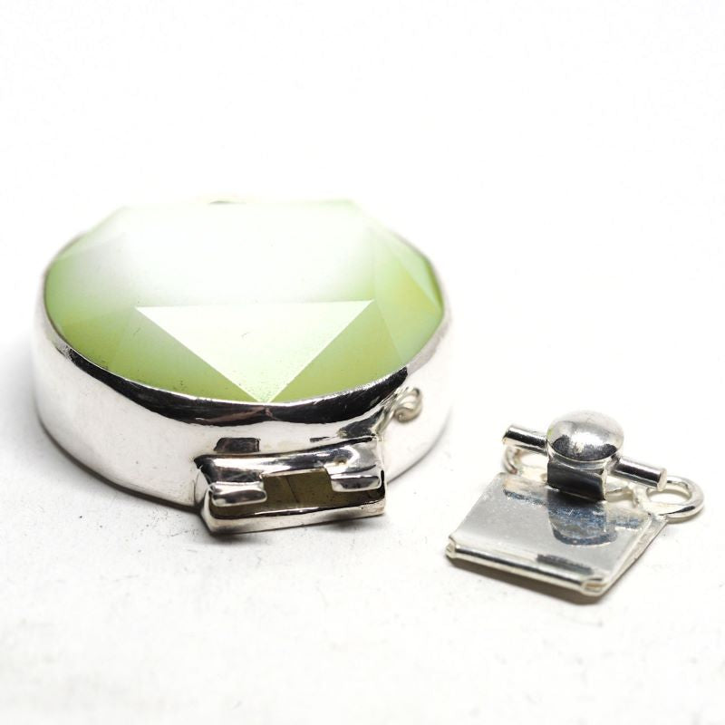 Lime snowcone clasp