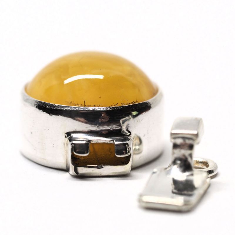 Golden sun clasp