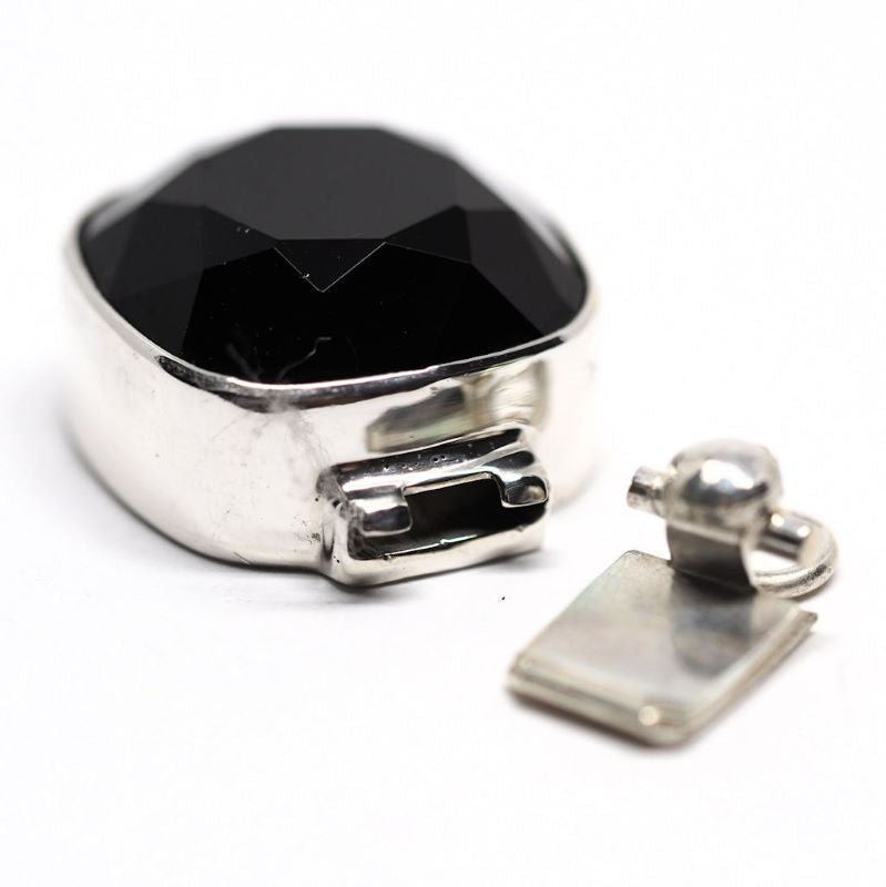 Square jet Swarovski clasp