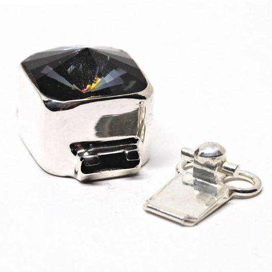 Gold seal Swarovski clasp