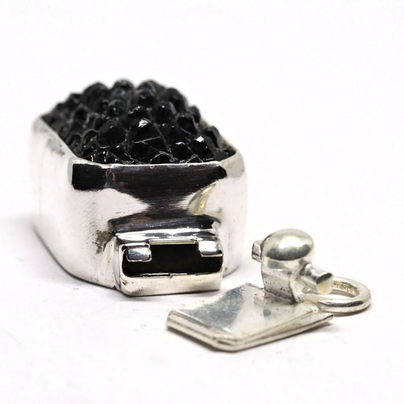 Montana pebble clasp