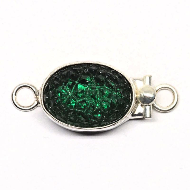 Emerald pebble clasp