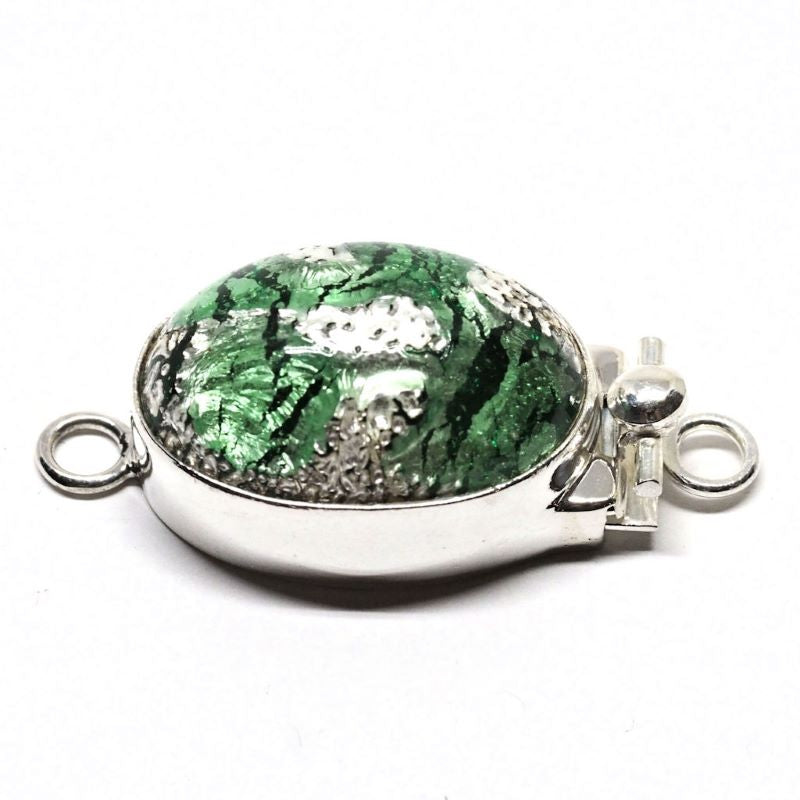 Emerald silver foil clasp