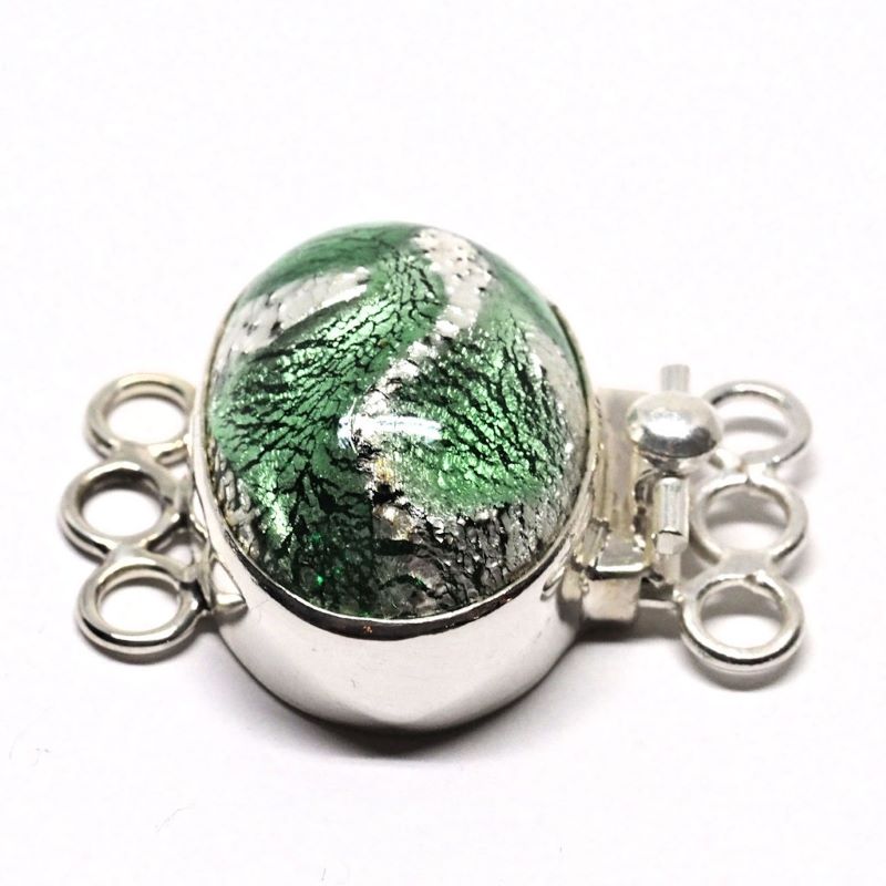 Emerald silver foil bracelet clasp