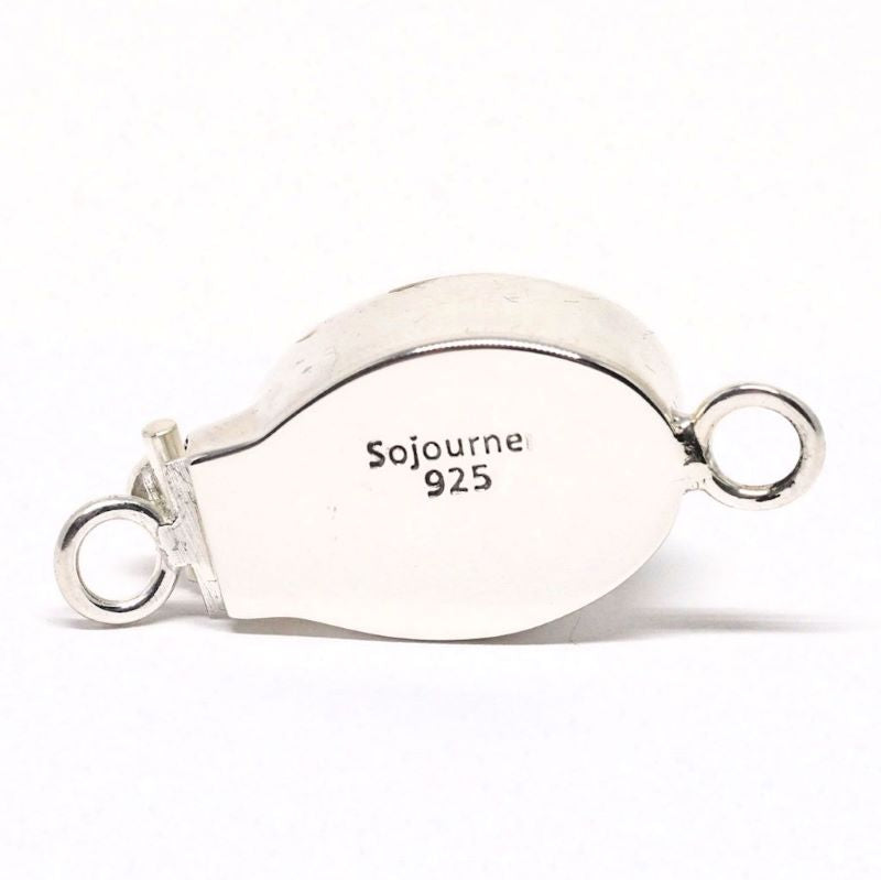 Bright olivine clasp