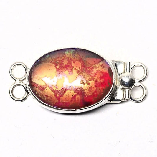 Red sunset clasp