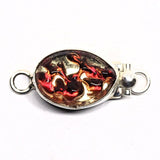Red wine clasp