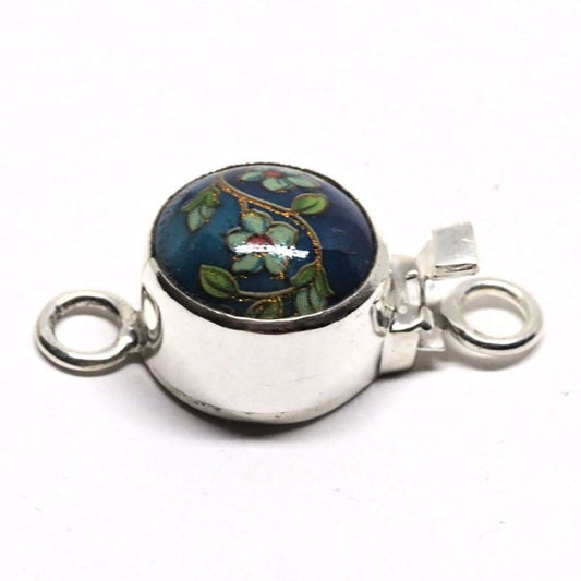 Blue vine clasp