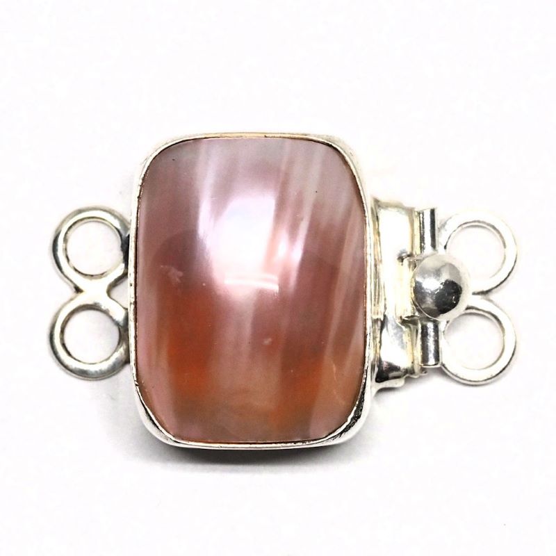 Rectangular pink pearl bracelet clasp