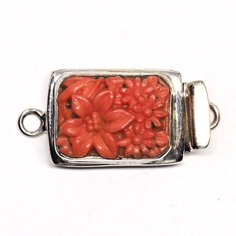 Rectangular coral floral box clasp