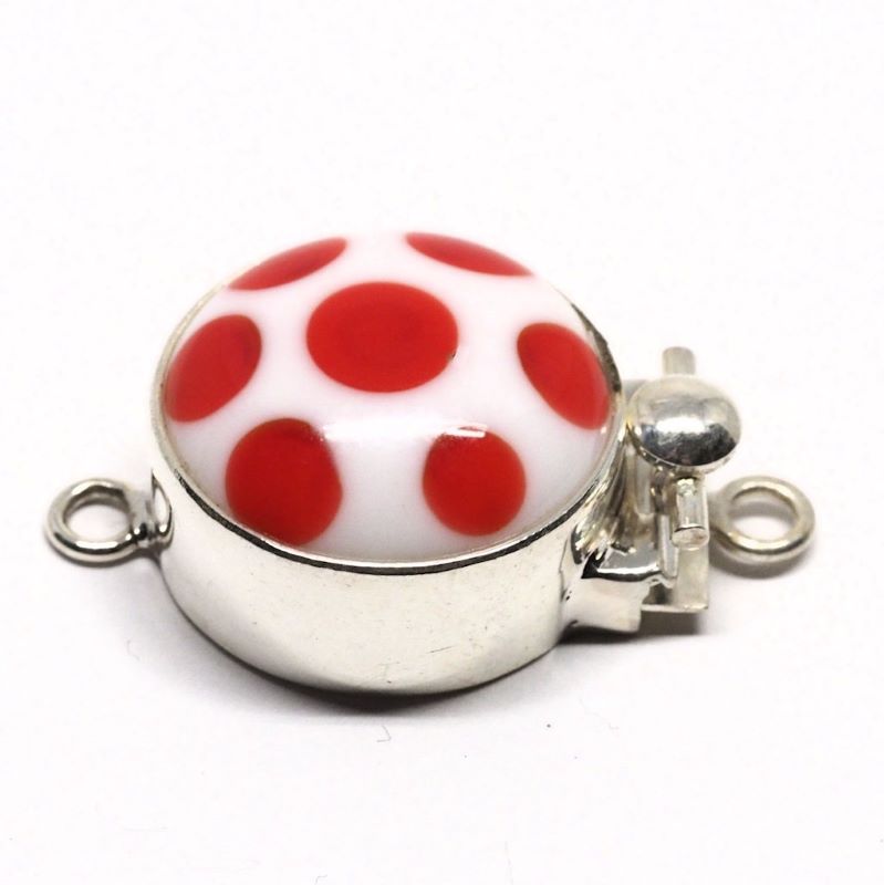 Red polka dot clasp