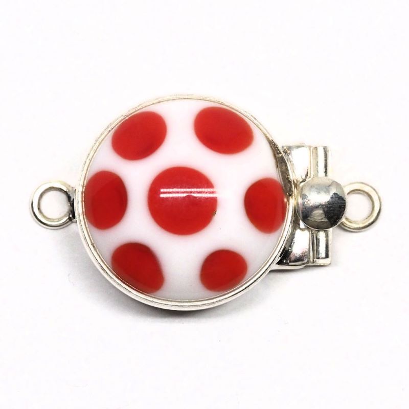 Red polka dot clasp