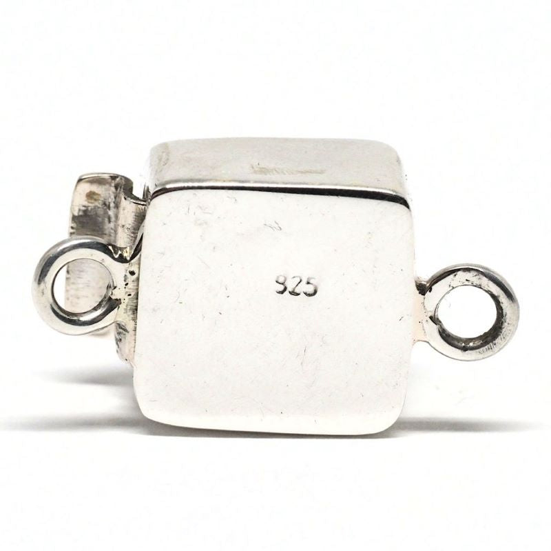 Square pink and black clasp