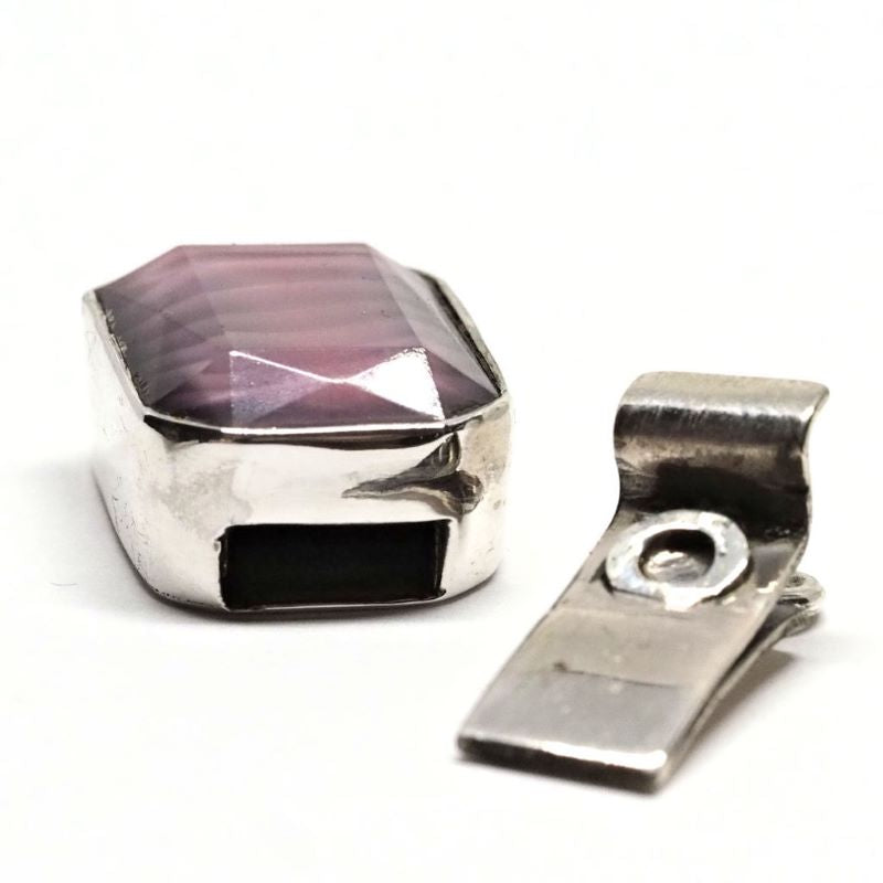 Dusty rose clasp