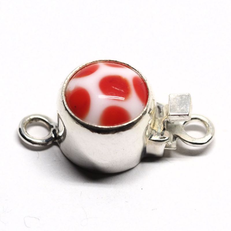 Small red polka dot clasp