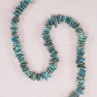 2 mm to 3 mm turquoise chips